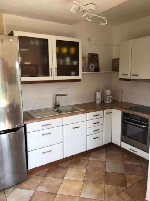 Ferienwohnung Laendlichmodern, Barrierefrei Bad Nenndorf Exteriör bild